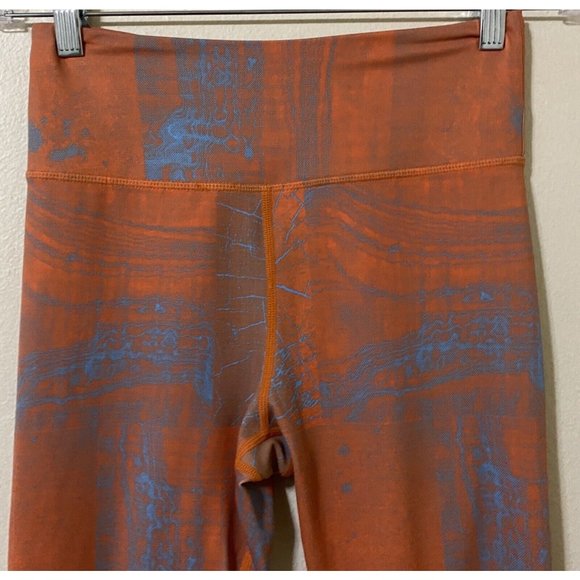 Zyia Active Women's Light N Tight Medium Leggings Orange Light Blue Geometric - Picture 2 of 7